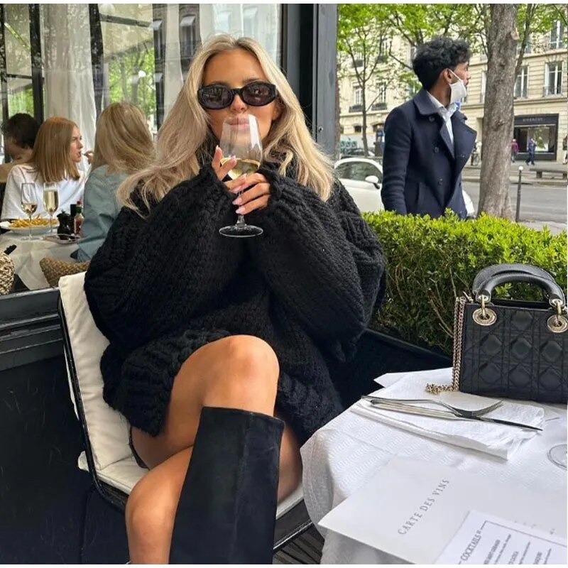 Women's Long Sleeve Knitted Sweater